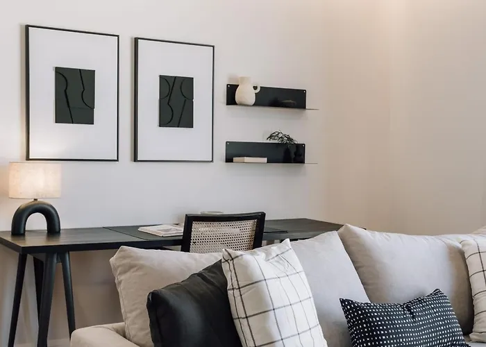 Akya - 2 Bedrooms In Arroios شقة