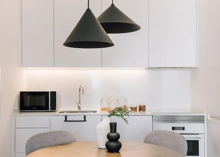 Akya - 2 Bedrooms In Arroios شقة *