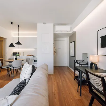 Akya - 2 Bedrooms In Arroios Apartment *